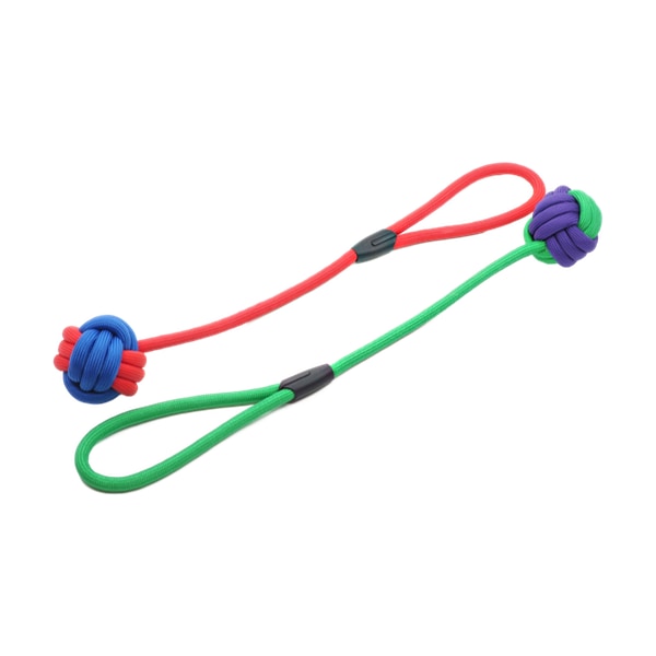 Pawona igrača iz vrvi z žogico na konci v izmeri 40 cm